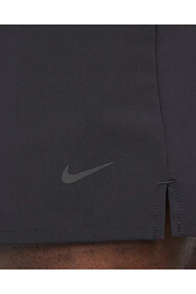 Nike Ανδρικό μαύρο αθλητικό σορτς Dri-Fit 15 cm - Ευέλικτο Fn3010