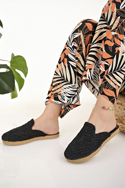 Modafırsat Γυναικείες ψάθινες παντόφλες μαύρες κλειστές μπροστινές δαντέλες πλεκτά κεντήματα Λεπτομερείς κομψές καλοκαιρινές παντόφλες για διακοπές στο σπίτι