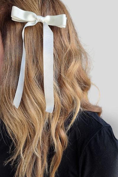 KRIMO Kpop Twice Momo Cream Color Bow Hair Clip
