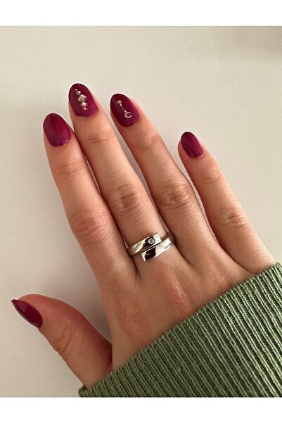 ringbox Gümüş Renk Taşlı Sarmal Yüzük