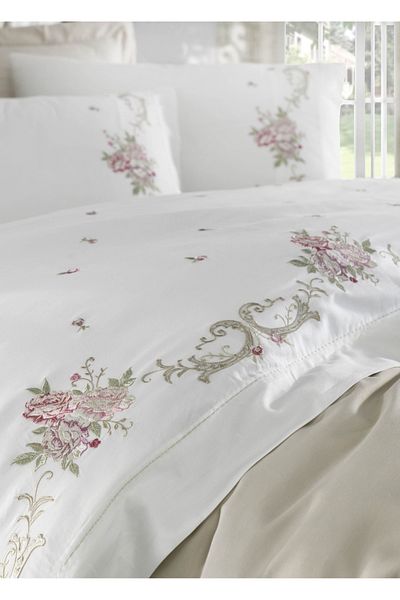 Dantela Set de lenjerie de pat din satin de bumbac brodat Rosenna alb