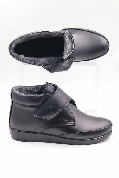 nazenintasarımlar Schwarze Mutterstiefel aus echtem Leder – orthopädische, rutschfeste Sohle, kältebeständige, pelzige Innenoberfläche
