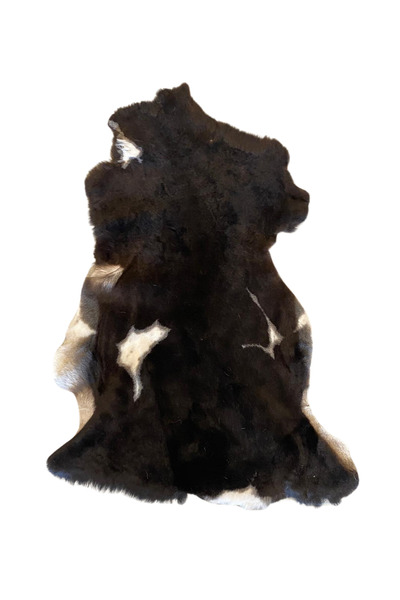 Dericibey Siyah Beyaz Renk Toskana Kuzu Postu KZP120 55x75