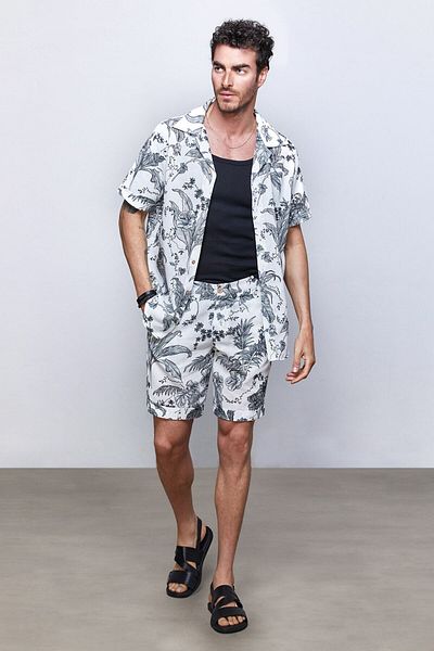 Dear Deer Black Blossom Linen Bermuda Short