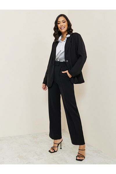 Styli Regular Fit Roll-Up Sleeves Blazer with Flap Detail