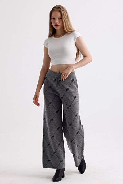 MD trend Diamond Patterned Women's Knitwear Set - Stripe Detailed Trousers, Sweater and Cardigan