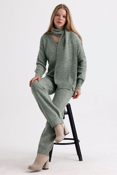 MD trend High Waist V-neck Knitwear Sweater and Lace-up Trousers - Three Pieces Set
