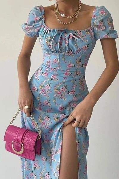 LULU LOOK dámský rozparek, sukně volného střihu, výstřih, detail kravaty, krátký rukáv, květované bílé letní šaty