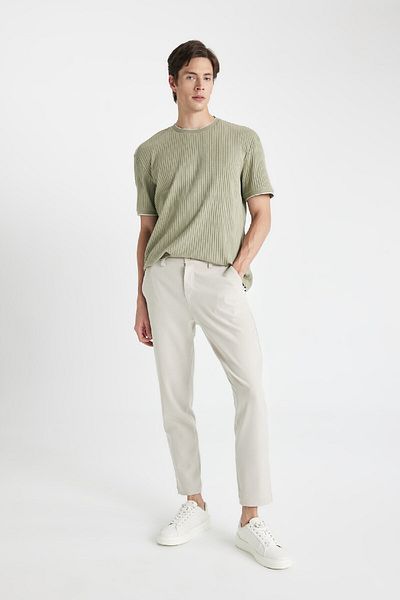 DeFacto Παντελόνι Basic Tailored Fit με τσέπες που τεντώνεται προς όλες τις κατευθύνσεις - C7508ax24au