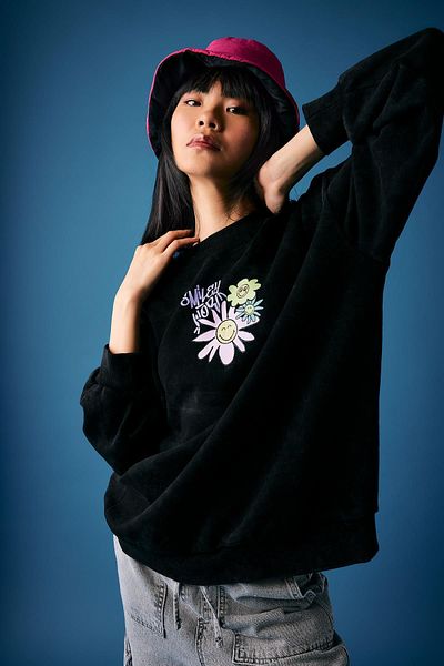 DeFacto Smileyworld Oversize Crew Neck Faded Effect Sweatshirt - Thick Wash B9804Ax23Wn
