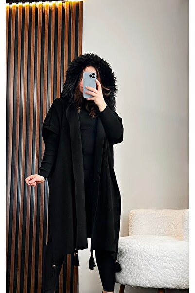 ABBA Shabby Wide Cut Sleeveless Panco Black with Fur Detail