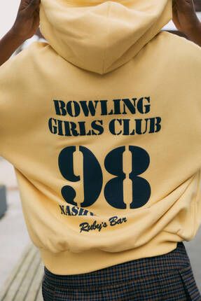 Sweat femme pull and bear deals