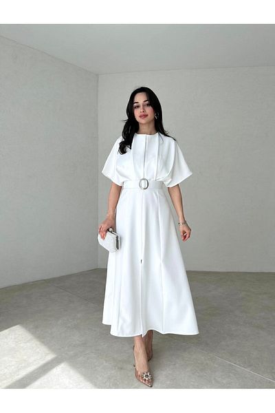 Afiş Butik Skládané midi šaty s bílým páskem