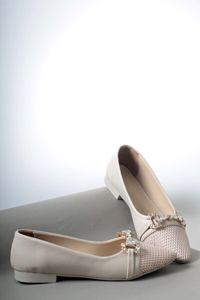 ayakkabiyolla File Detaylı Taş Desenli  Krem  Babet