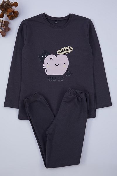 TRENDYOLKIDS Anthrazitfarbenes bedrucktes Strick-Pyjama-Set für Mädchen TKDAW25AU00057