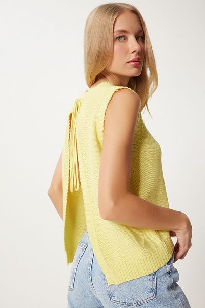 Happiness İstanbul Gelbe Strickbluse für Damen mit tiefem Ausschnitt und Schleife hinten - FN03317