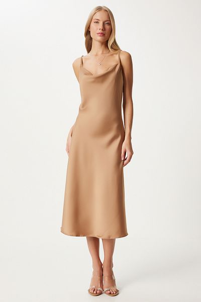 Happiness İstanbul Kamelfarbenes Damenkleid aus Satin mit Spitzenkragen - Fn03300