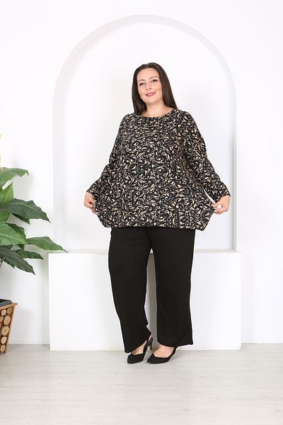 XL Modam Plus Size Side Slit Tunic and Trousers Set