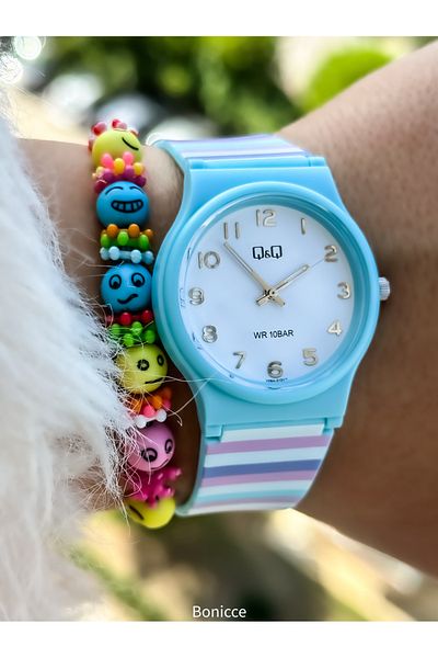Q&Q Girl's Wristwatch with 10 Bar Waterproof Blue Silicone Cord - for Pool and Sea Use