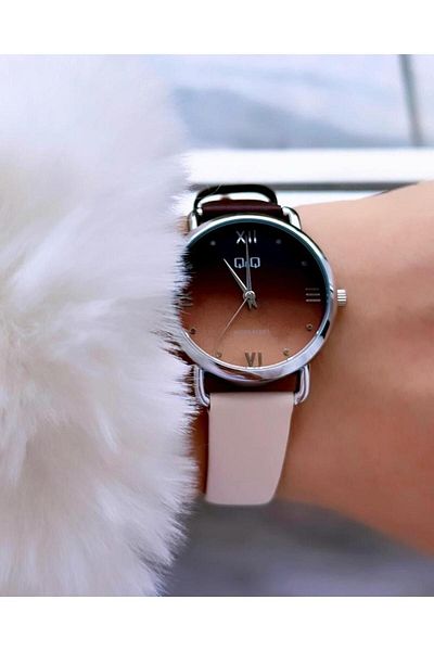 Q&Q name's EleGant Wristwatch - Brown Cream, Double Colored VeGan Leather, Metal Frame, GrAdient Point Display