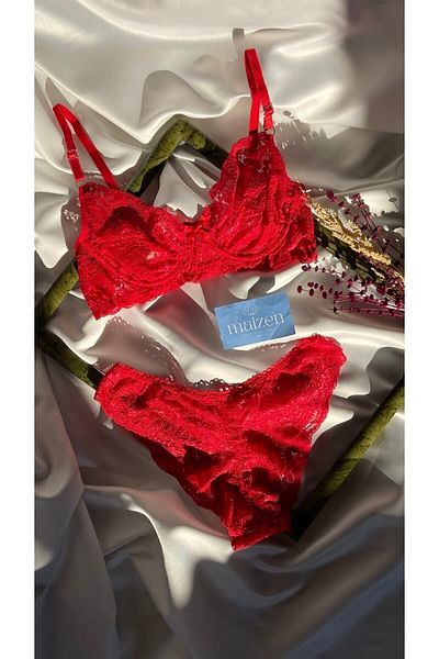 MAİZEN Women's Capless Recovery Underwire Red Lace Bra Set