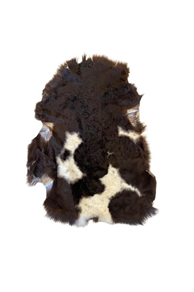 Dericibey Siyah Beyaz Renk Toskana Kuzu Postu KZP122 55x70