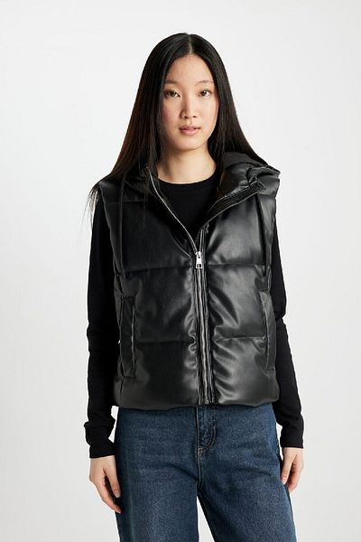 DeFacto Faux Leather Water Repellent Inflatable Vest with Hood and Zipper Pocket C0919Ax24Au