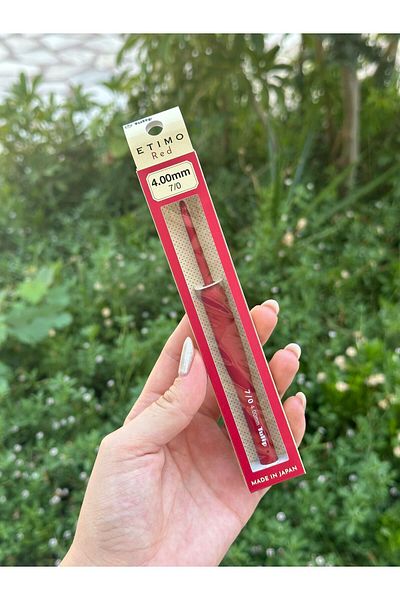 Tulip Etimo Red 4,00 mm 7/0 Πλεκτό βελονάκι με λαβή σιλικόνης