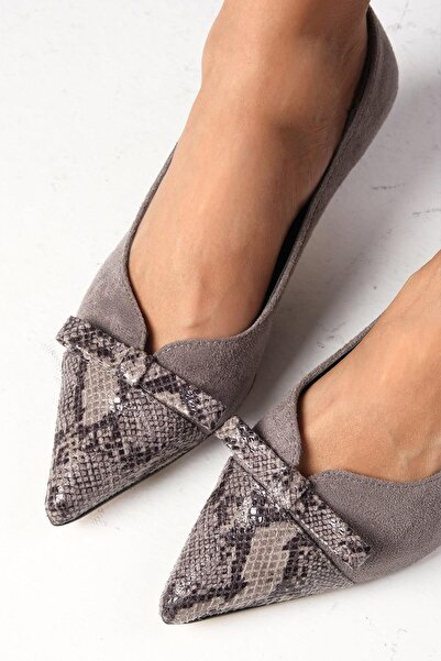 Mio Gusto Dámské boty na nízkém podpatku v kombinaci hadí kůže a semiše v šedé barvě Pia