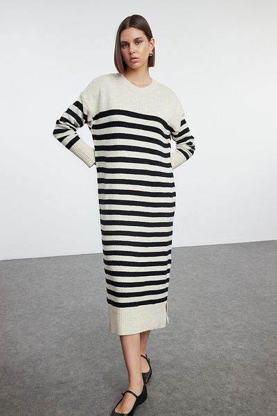 Trendyol Collection Μαλακό πλεκτό φόρεμα με ρίγες από πέτρα - TWOAW25EL00080