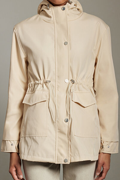 Trendyol Collection Ecru Furry Hooded Parka - Water Repellent, Regular Fit Twoaw21Kb0065