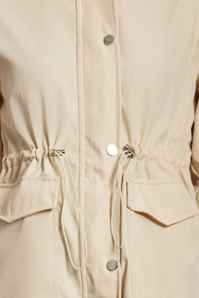 Trendyol Collection Ecru Furry Hooded Parka - Water Repellent, Regular Fit Twoaw21Kb0065