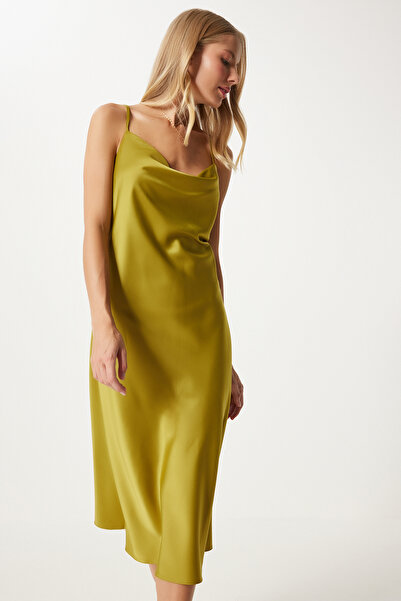 Happiness İstanbul Olajzöld szatén ruha - Degaje gallér, felület Fn03300
