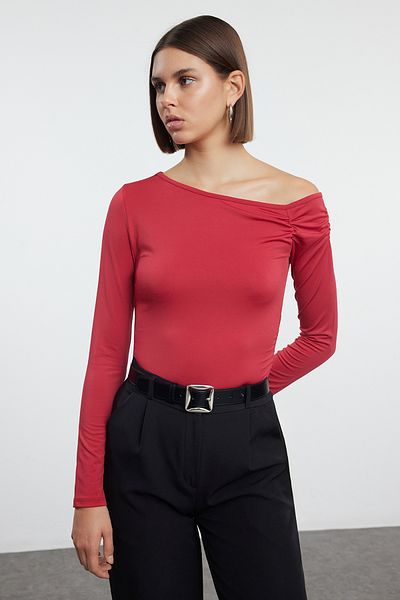 Trendyol Collection Flexible Red Asymmetric Collar Body - Fitted, Knitted with Snap Fasteners TWOAW25BD00009