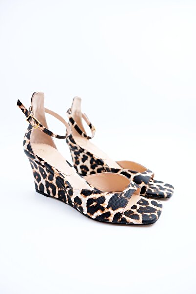 FOLLİNİ Жіночі туфлі на підборах з натуральної шкіри з леопардовим принтом