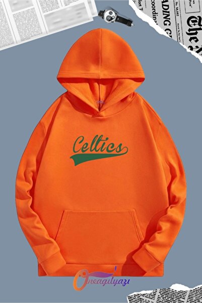 oneagılyazı سويت شيرت بقلنسوة مطبوع عليه سلتكس