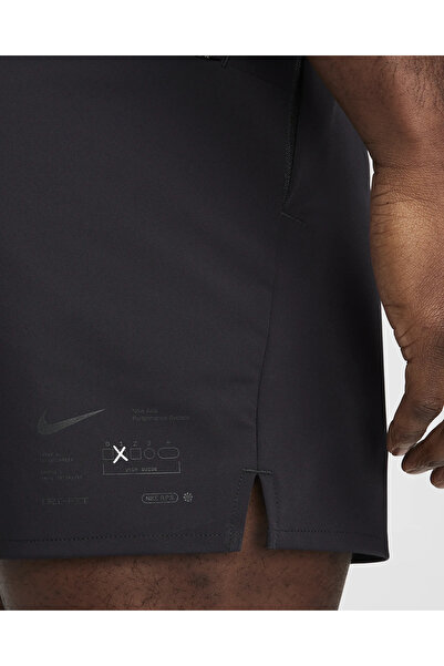 Nike Ανδρικό μαύρο αθλητικό σορτς Dri-Fit 15 cm - Ευέλικτο Fn3010