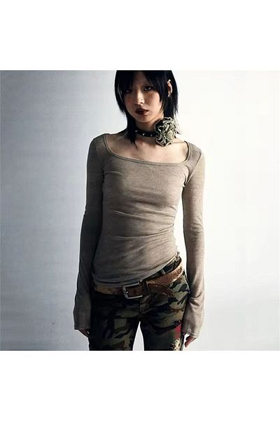 Karakedi Red Beige Gothic Punk Long Sleeve Back Printed Body