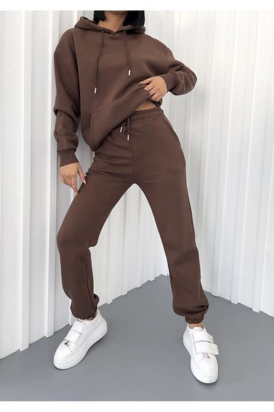 EYAX MODA Γυναικεία αθλητική φόρμα - Άνετη και κομψή