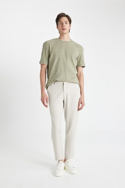 DeFacto Παντελόνι Basic Tailored Fit με τσέπες που τεντώνεται προς όλες τις κατευθύνσεις - C7508ax24au