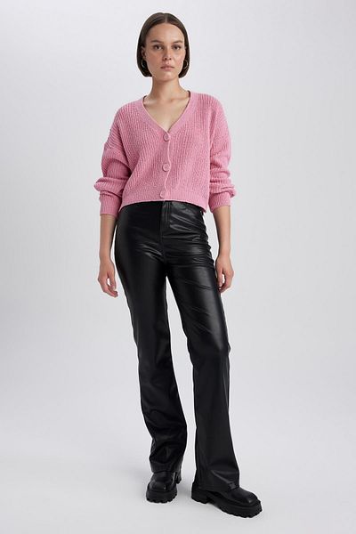 DeFacto Strickjacke mit V-Ausschnitt und normaler Passform - U2052az23wn