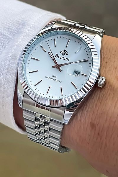 Bentini New Season Sports Brand Women's Wristwatch and Bracelet Set