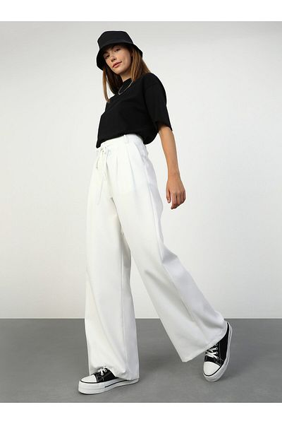 Benin Benin White Pants