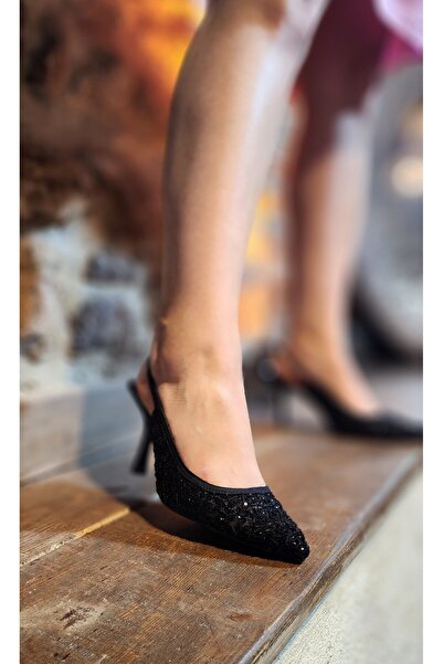 Shero shoes حذاء بكعب نسائي من الدانتيل النادر