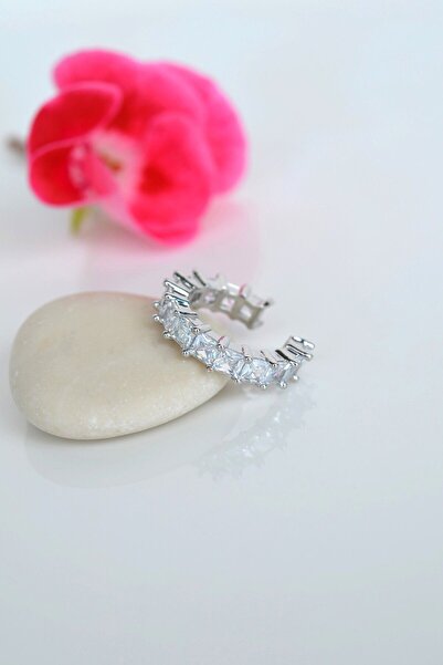 Mu Minamu Zirkon Taşlı Earcuff Taşlı Halka Sıkıştırmalı Kıkırdak Küpesi