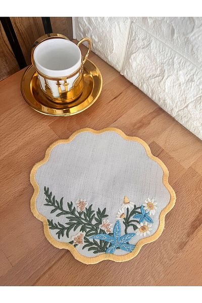 Nakışkonsept 1 Piece Flower Patterned Cocktail Napkin