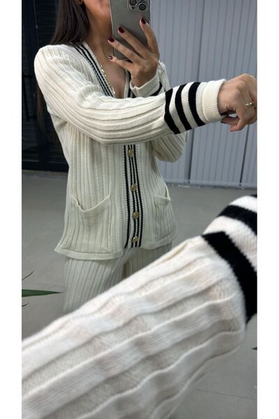 Lusin Gold Button Detailed Ecru Women's Knitwear Set - Cardigan and Trousers Set
