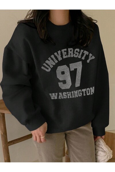 ALİKA Μαύρο γυναικείο φούτερ με στάμπα University97 Oversize με στρογγυλή λαι...