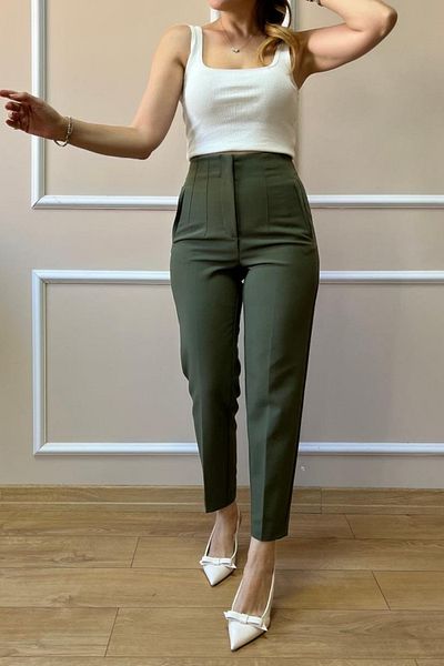 sunfyre Women's Khaki Pleated Front Flotated Narrow Leg High Waist Carrot Pants