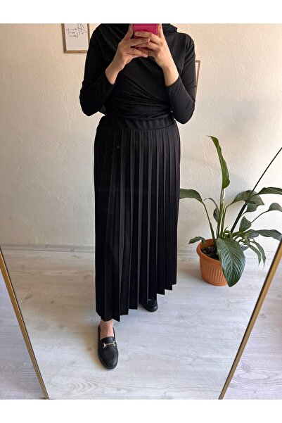 Bahar Altundemir KREP KUMAŞ PİLİSELİ ETEK, Tesettür Etek, Uzun Piliseli Etek